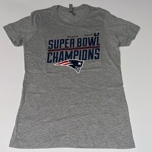 NEW women’s new england patriots shirt